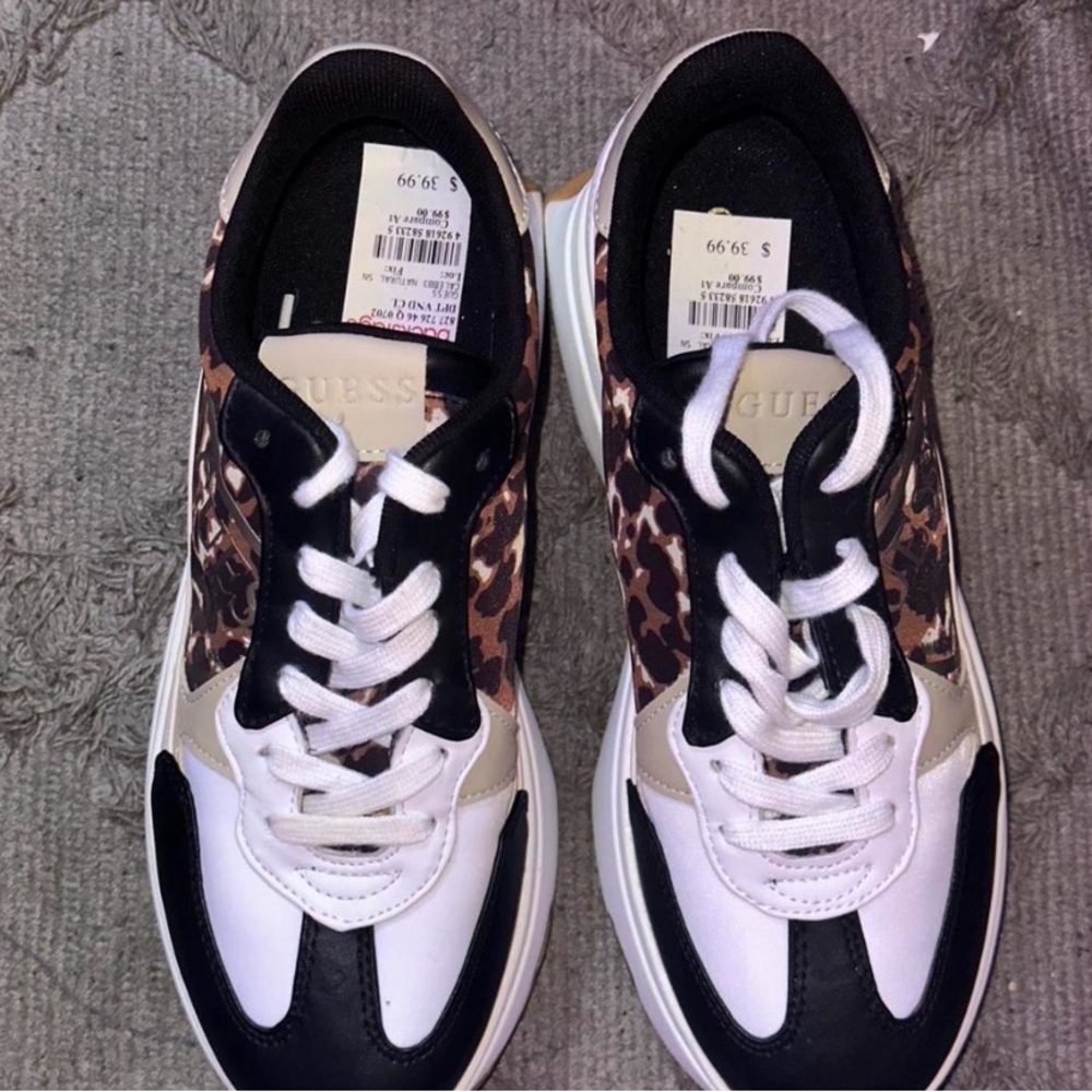 Brand new cheetah print guess shoes